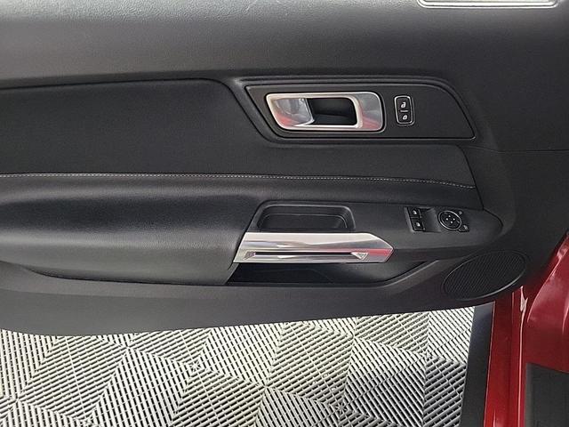 Photo of 2020 Red Metallic Ford Mustang