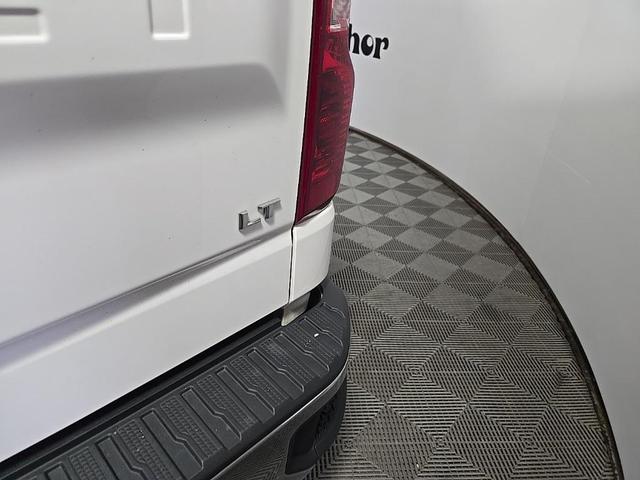 Photo of 2022 Summit White Chevrolet Silverado 1500