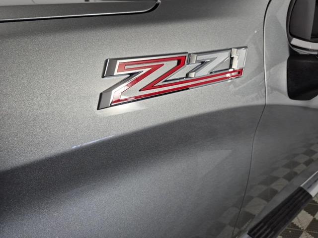 Photo of 2025 Sterling Gray Metallic Chevrolet Silverado 1500
