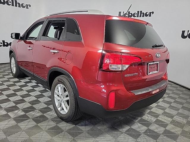 Photo of 2015 Remington Red Metallic Kia Sorento