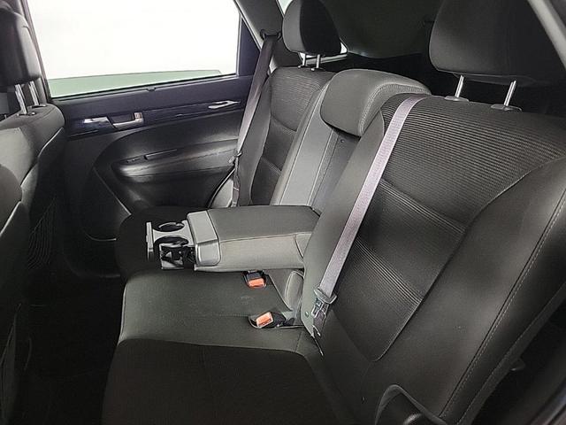 Photo of 2015 Remington Red Metallic Kia Sorento