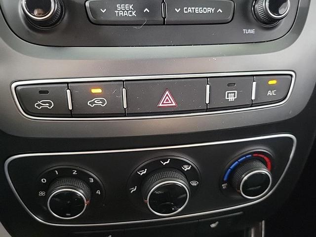 Photo of 2015 Remington Red Metallic Kia Sorento