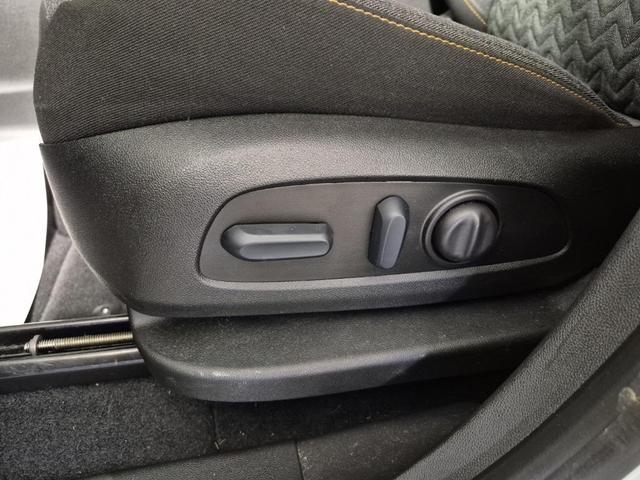 Photo of 2023 Summit White Chevrolet Equinox