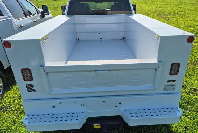 Photo of 2025 Summit White Chevrolet Silverado 2500