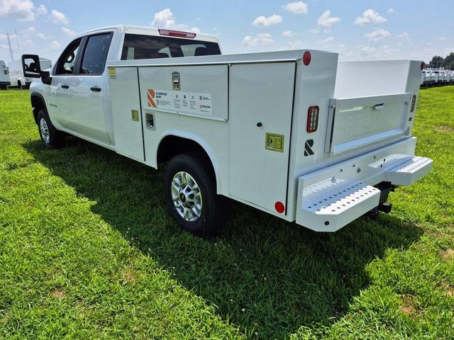 Photo of 2025 Summit White Chevrolet Silverado 2500