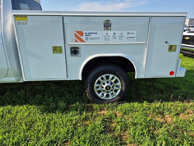 Photo of 2025 Summit White Chevrolet Silverado 2500