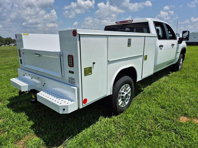 Photo of 2025 Summit White Chevrolet Silverado 2500
