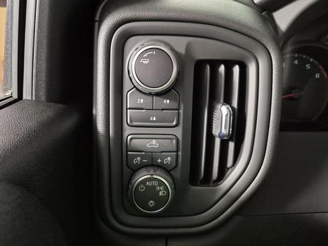 Photo of 2025 Summit White Chevrolet Silverado 2500