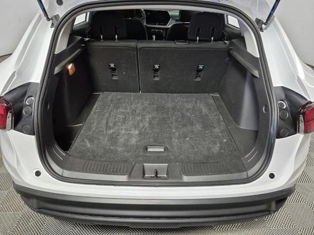 Photo of 2025 Summit White Chevrolet Trax