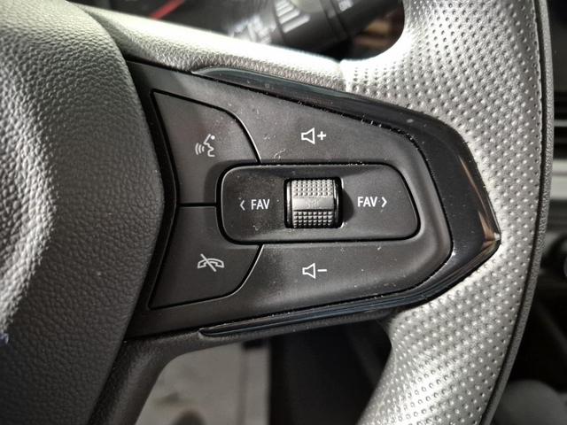 Photo of 2025 Summit White Chevrolet Trax