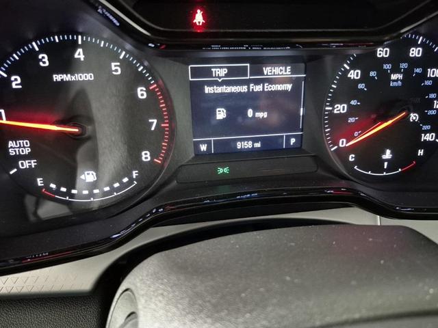 Photo of 2025 Summit White Chevrolet Trax