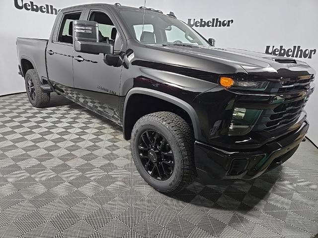 Photo of 2025 Black Chevrolet Silverado 2500