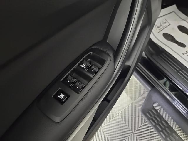 Photo of 2021 Shadow Black Ford Ranger