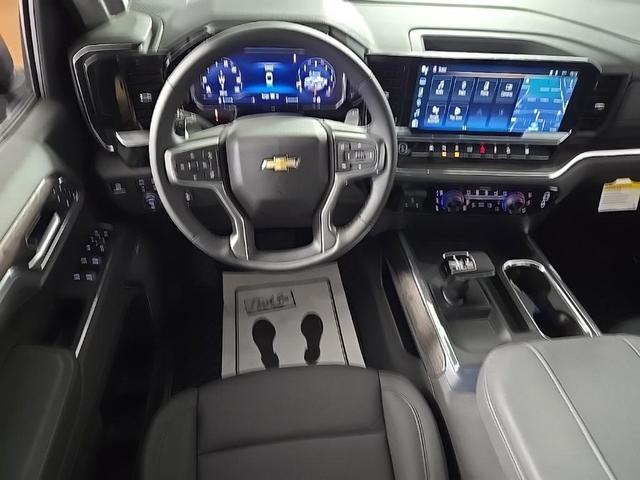 Photo of 2025 Black Chevrolet Silverado 1500
