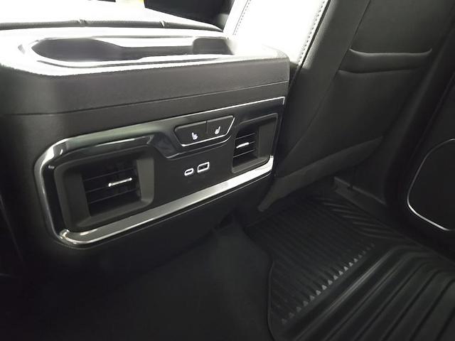 Photo of 2025 Black Chevrolet Silverado 1500