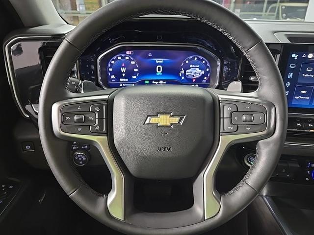Photo of 2024 Iridescent Pearl Tricoat Chevrolet Silverado 1500