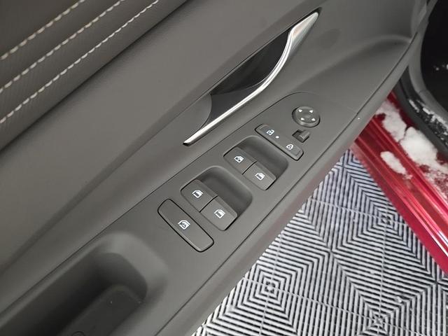 Photo of 2024 Red Hyundai ELANTRA