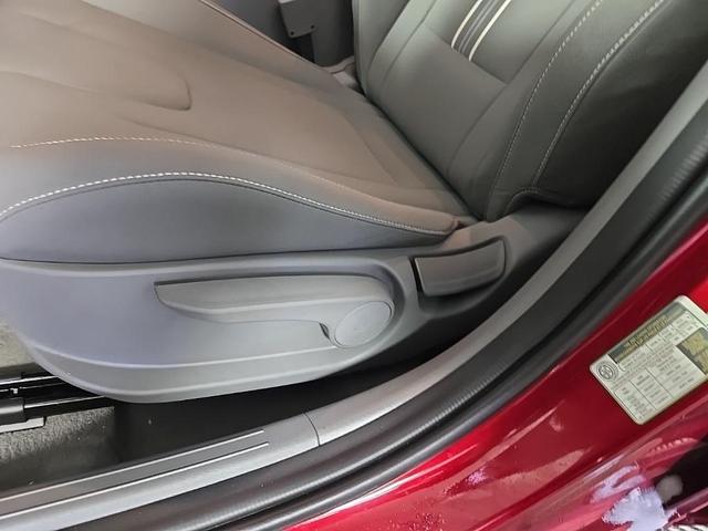 Photo of 2024 Red Hyundai ELANTRA