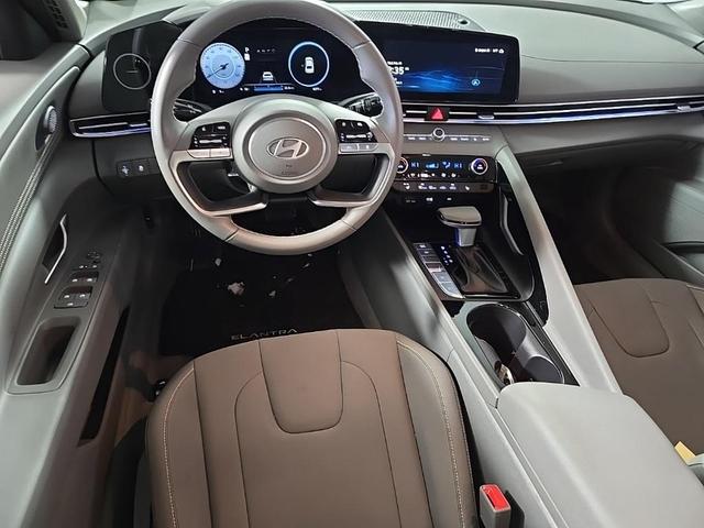 Photo of 2024 Red Hyundai ELANTRA