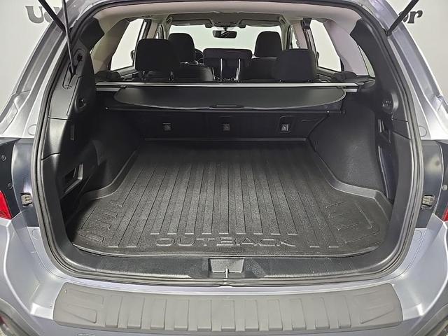 Photo of 2019 Ice Silver Metallic Subaru Outback