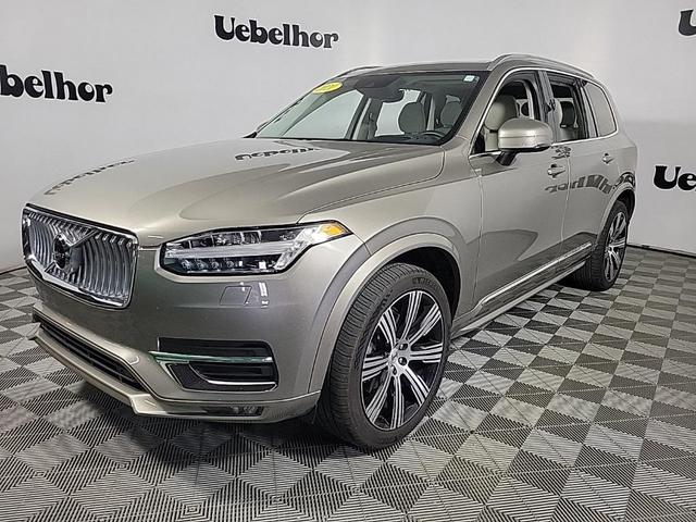 Photo of 2021 Gold Volvo XC90