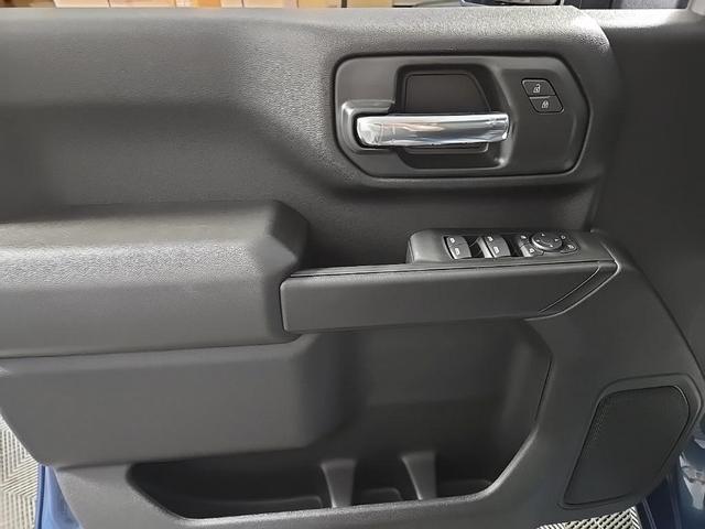 Photo of 2025 Lakeshore Blue Metallic Chevrolet Silverado 2500