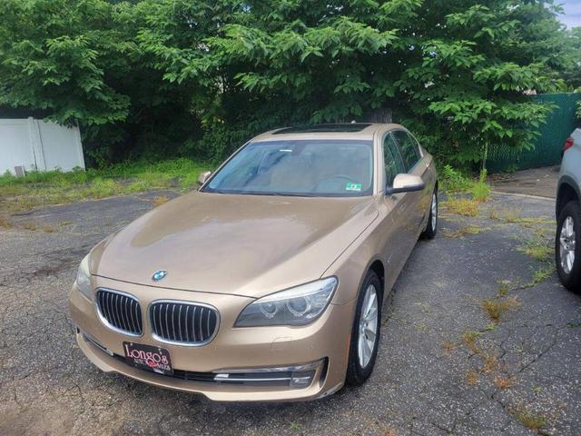 2014 BMW 740