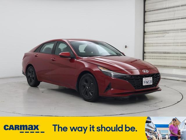 Photo of 2023 Red Hyundai ELANTRA