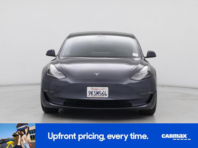 Photo of 2023 Gray Tesla Model 3