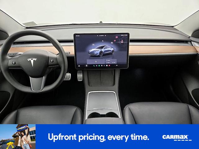 Photo of 2023 Gray Tesla Model 3