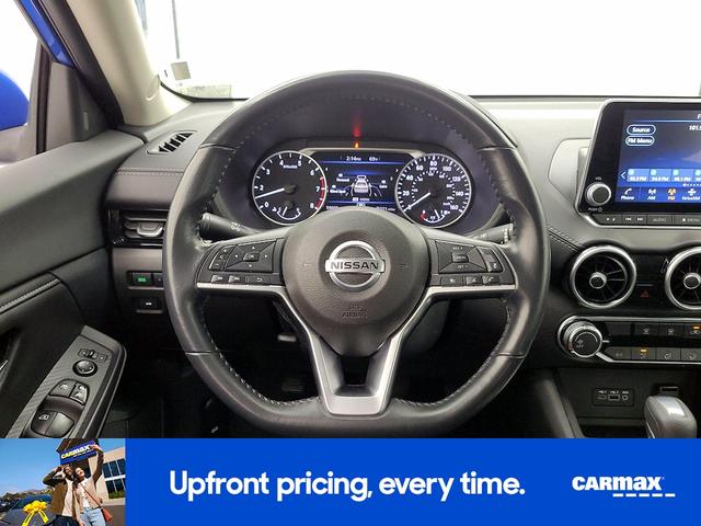 Photo of 2022 Blue Nissan Sentra