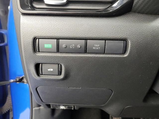 Photo of 2022 Blue Nissan Sentra