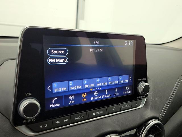 Photo of 2022 Blue Nissan Sentra