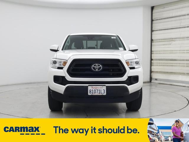 Photo of 2022 White Toyota Tacoma