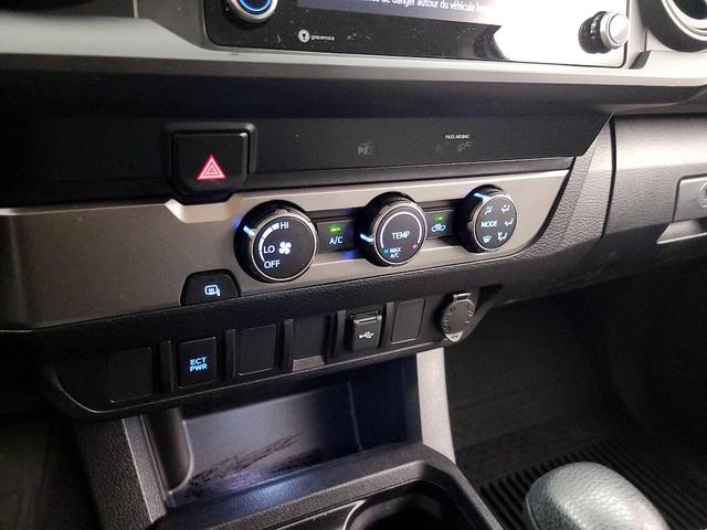 Photo of 2022 White Toyota Tacoma