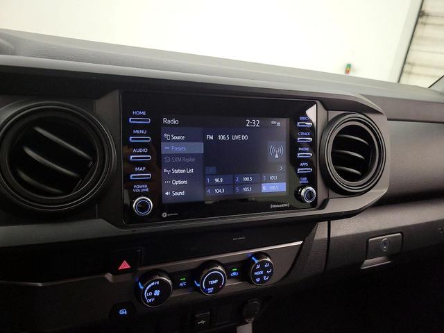 Photo of 2022 White Toyota Tacoma