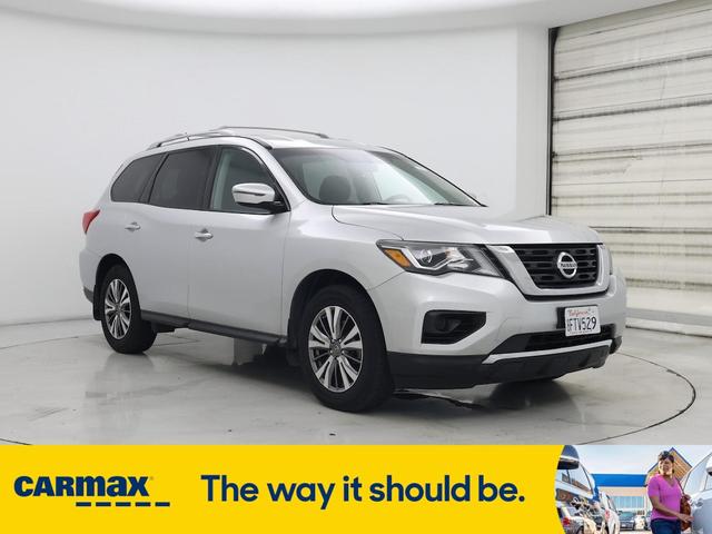 2018 Nissan Pathfinder