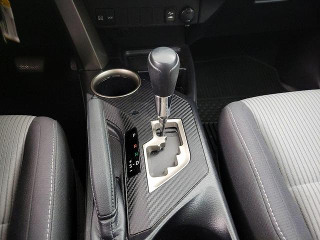 Photo of 2015 Silver Toyota RAV4