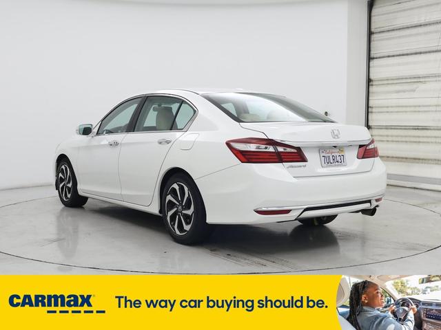 Photo of 2016 White Honda Accord