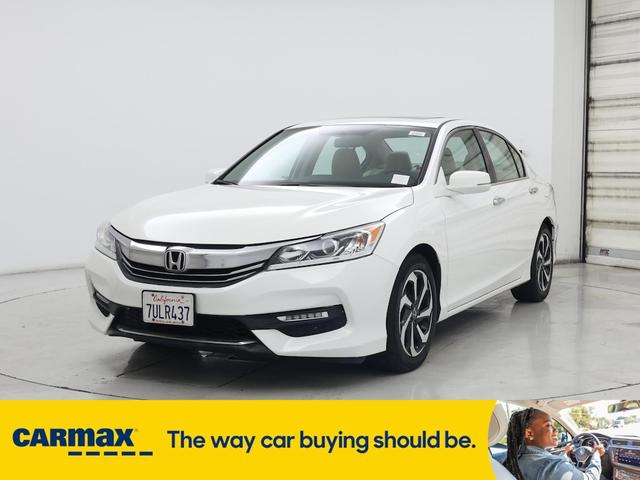 Photo of 2016 White Honda Accord