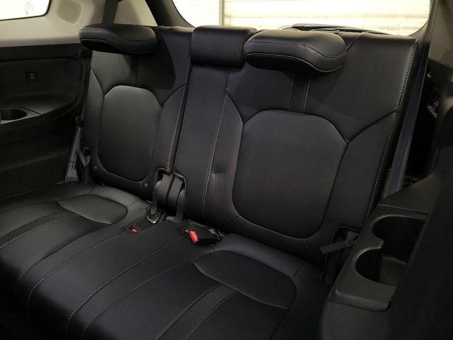 Photo of 2024 Gray Honda Pilot