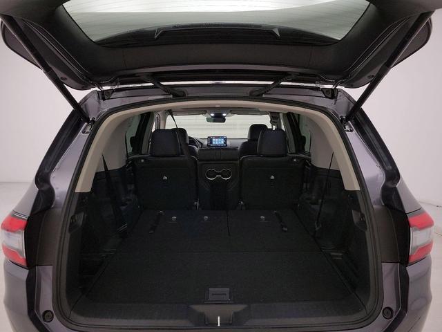 Photo of 2024 Gray Honda Pilot