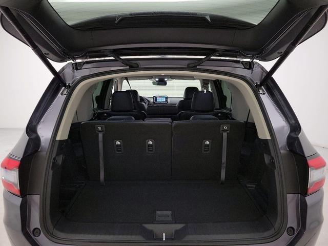 Photo of 2024 Gray Honda Pilot