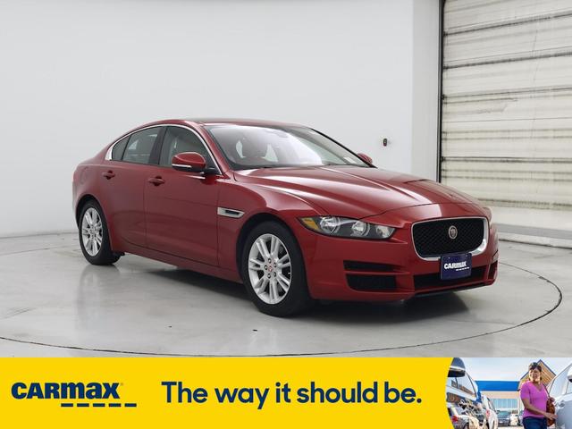 2017 Jaguar XE