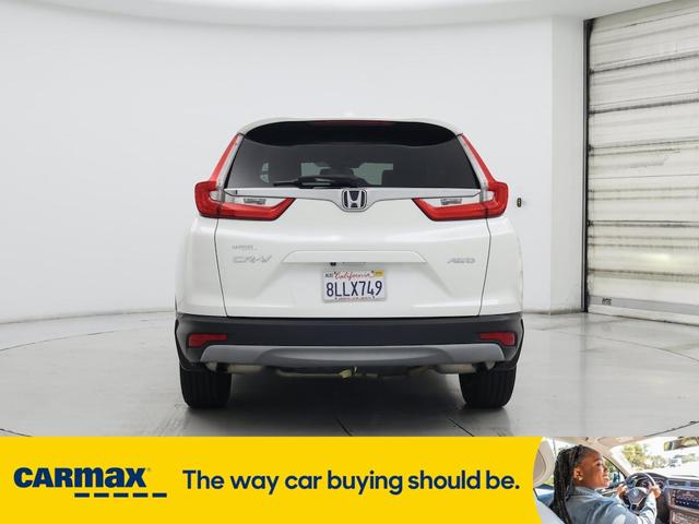 Photo of 2018 White Honda CR-V