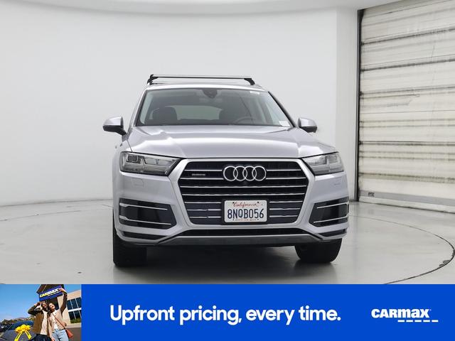 Photo of 2019 Silver Audi Q7