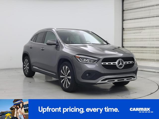 Photo of 2023 Gray Mercedes-Benz GLA 250