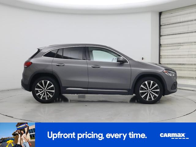 Photo of 2023 Gray Mercedes-Benz GLA 250