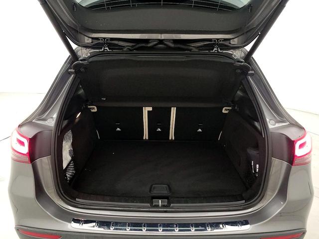 Photo of 2023 Gray Mercedes-Benz GLA 250