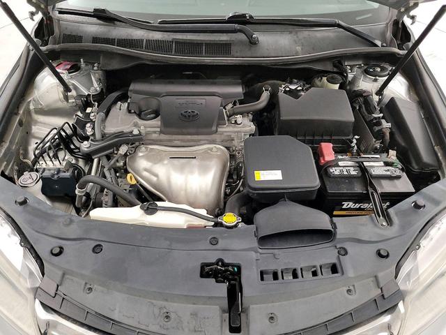 Photo of 2015 Gray Toyota Camry